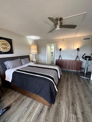 Bedroom, Fitness Equipment, Interior, Wood Texture Flooring