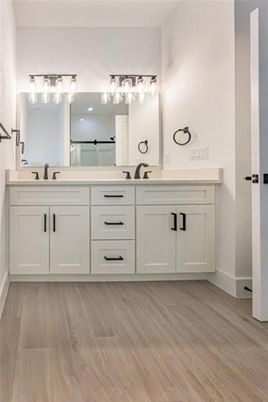Bathroom, Dual Sink Vanities, Interior, Wood Texture Flooring