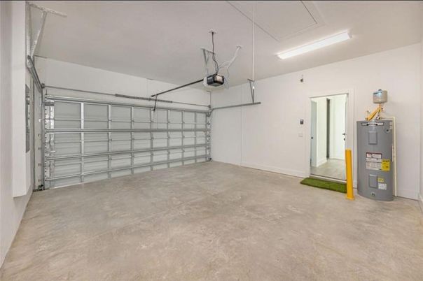 Garage, Interior