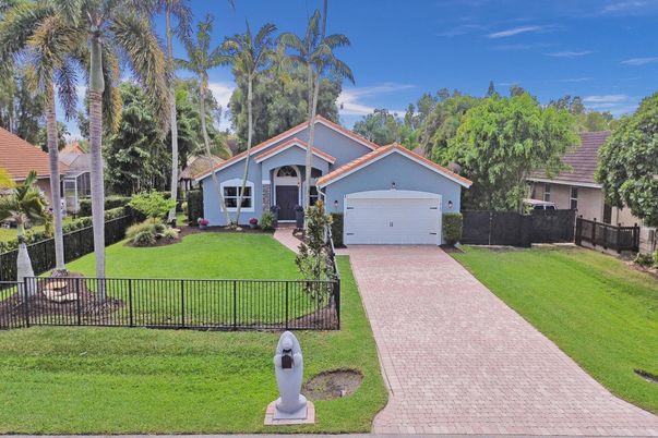 Attached, Backyard, Exterior, Facade, Spanish Mediterranean