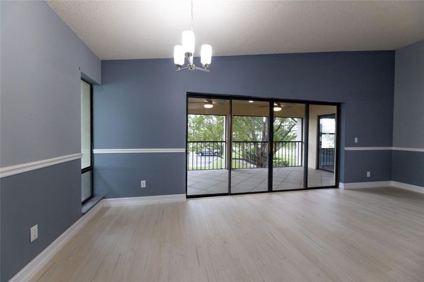 Empty room, Interior, Pendant Lights, Wood Texture Flooring