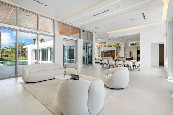 Dining room, Interior, Kitchen, Living room, Recessed Lighting