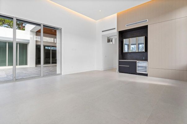 Empty room, Interior, Recessed Lighting