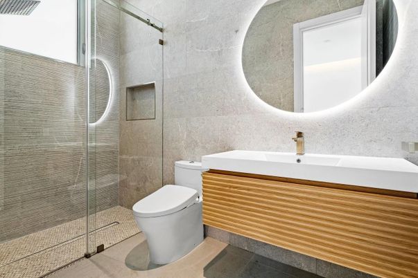 Bathroom, Glass Shower, Interior