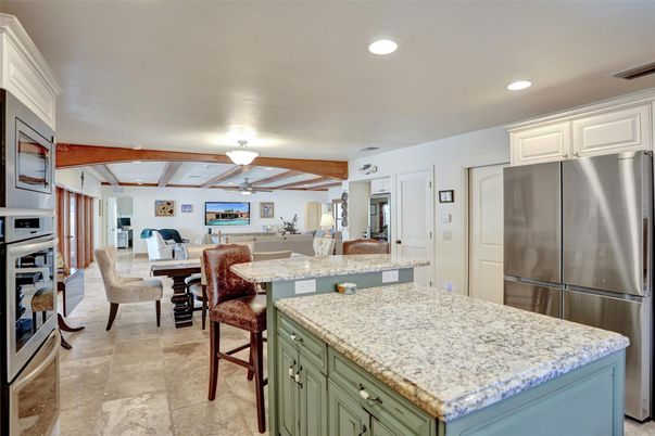 Dining room, Interior, Kitchen, Recessed Lighting, Stainless Steel Appliances