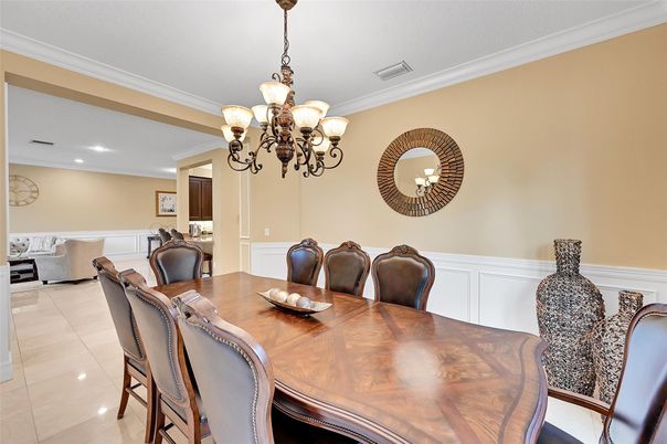 Chandelier, Dining room, Interior, Recessed Lighting