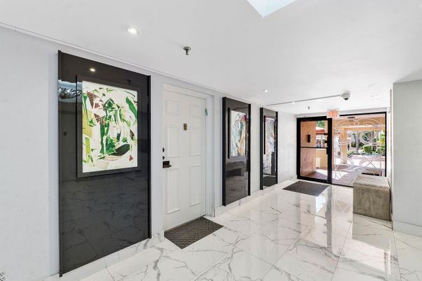 Interior, Marble, Recessed Lighting