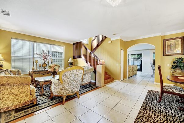 Dining room, Interior
