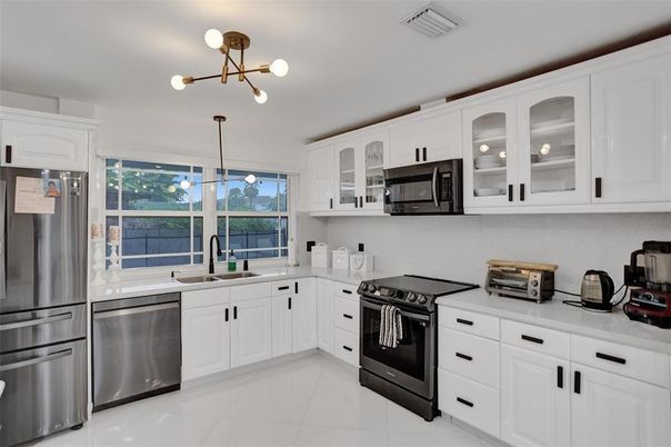 Interior, Kitchen, Pendant Lights, Stainless Steel Appliances