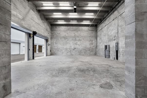 Garage, Interior, Stone Walls