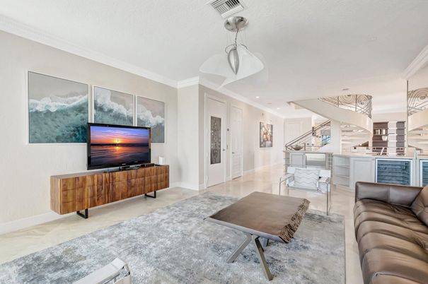 Interior, Living room, Pendant Lights, Recessed Lighting