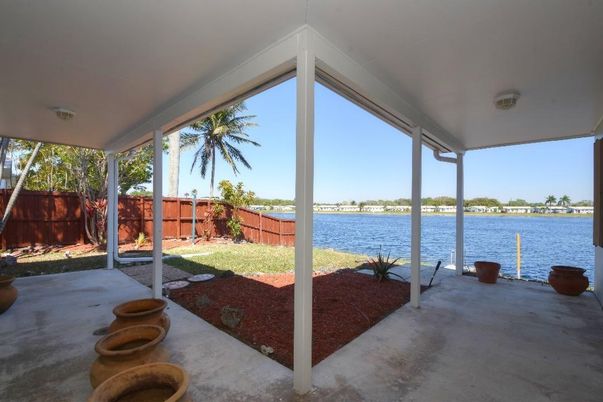 Backyard, Exterior, Water