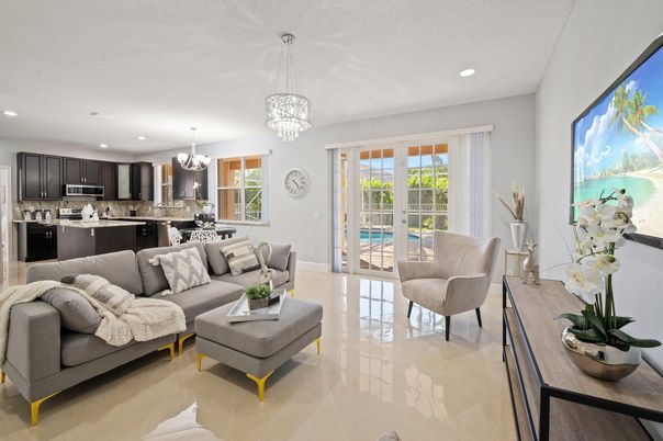 Chandelier, Dining room, Interior, Kitchen, Living room, Recessed Lighting, Stainless Steel Appliances