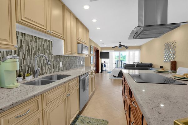 Interior, Kitchen, Living room, Recessed Lighting