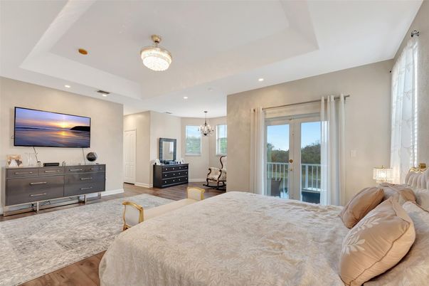 Bedroom, Chandelier, Interior, Recessed Lighting, Wood Texture Flooring