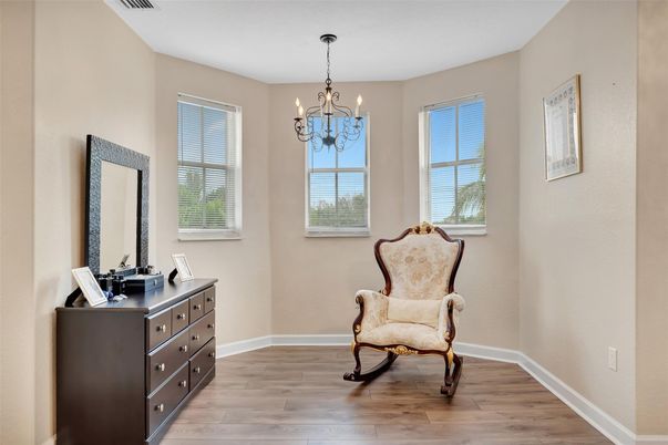 Chandelier, Interior, Wood Texture Flooring