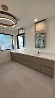 Bathroom, Dual Sink Vanities, Interior, Pendant Lights, Recessed Lighting