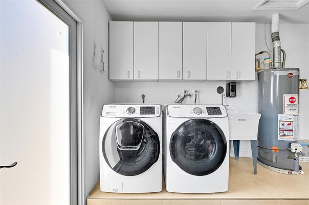 Interior, Washer