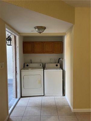 Interior, Washer