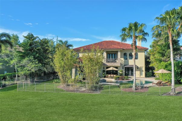 Backyard, Exterior, Facade, Mediterranean