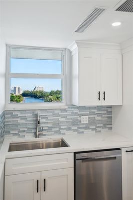 Interior, Kitchen, Recessed Lighting, Stainless Steel Appliances, Water