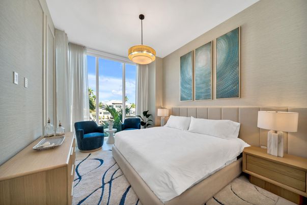 Bedroom, Interior, Pendant Lights