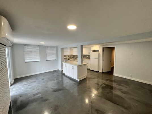 Empty room, Interior, Kitchen, Recessed Lighting
