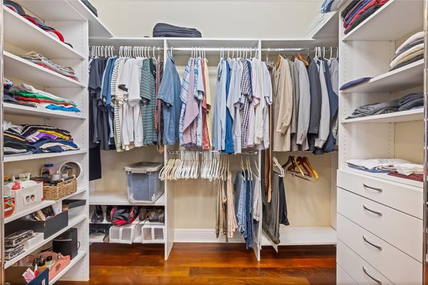 Interior, Walk-in Closets, Wood Texture Flooring