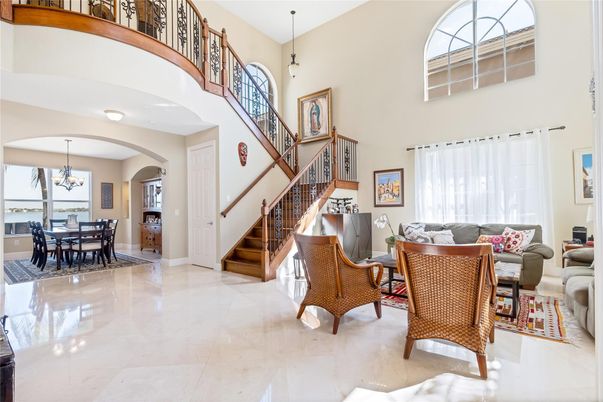 Chandelier, Dining room, Interior, Living room