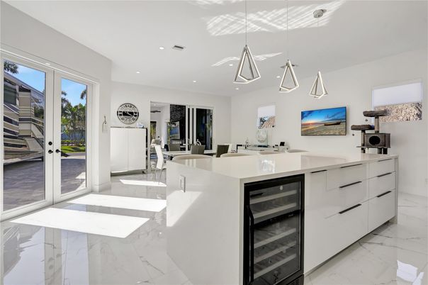Dining room, Interior, Kitchen, Marble, Pendant Lights, Recessed Lighting