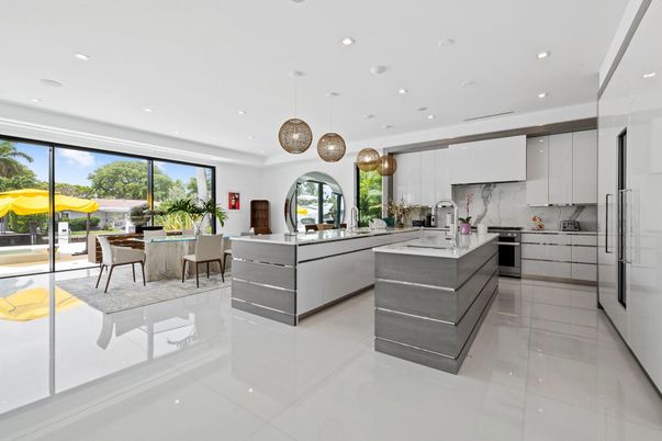 Dining room, Interior, Kitchen, Marble Walls, Pendant Lights, Recessed Lighting, Stainless Steel Appliances