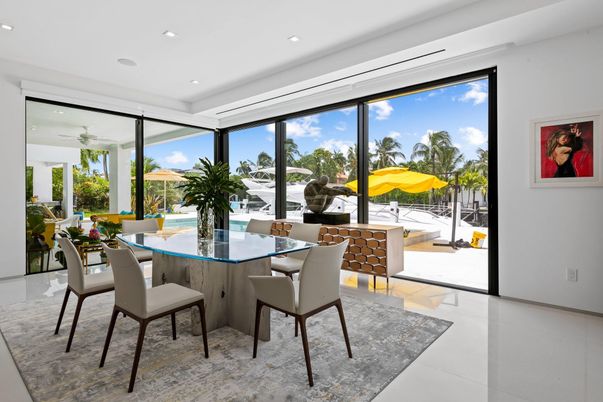 Dining room, Interior, Recessed Lighting