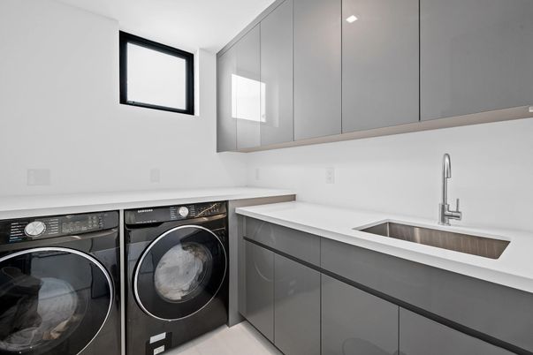Interior, Recessed Lighting, Washer