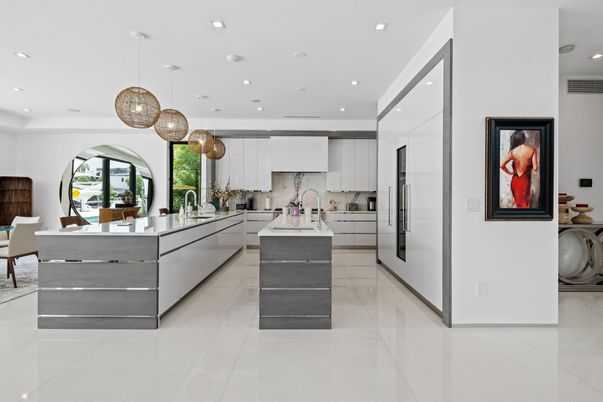 Interior, Kitchen, Pendant Lights, Recessed Lighting, Stainless Steel Appliances