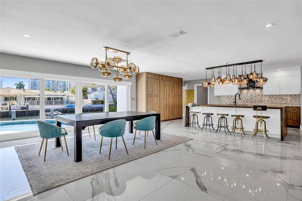 Dining room, Interior, Kitchen, Marble, Pendant Lights, Recessed Lighting