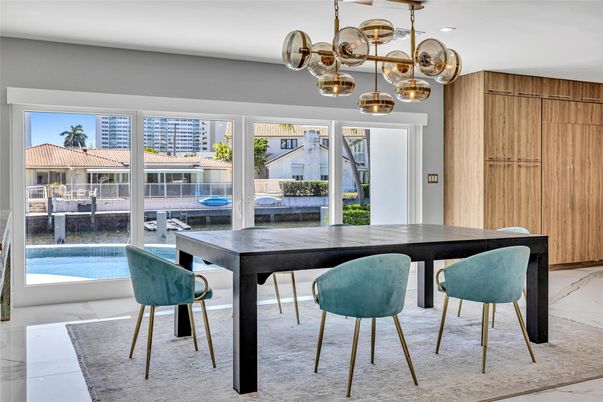 Chandelier, Dining room, Interior, Marble, Pendant Lights