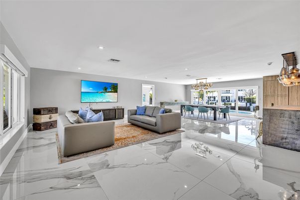 Chandelier, Dining room, Game Room, Interior, Living room, Marble, Pendant Lights, Recessed Lighting