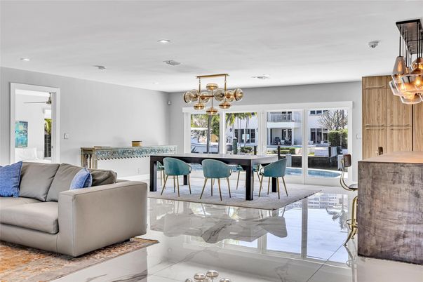 Dining room, Interior, Living room, Marble, Pendant Lights, Recessed Lighting