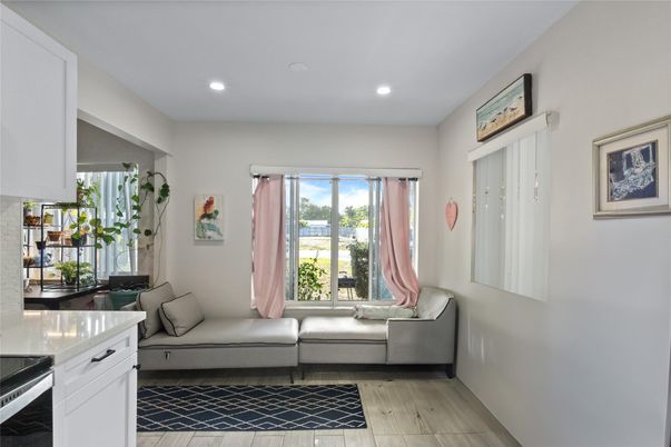 Interior, Recessed Lighting, Wood Texture Flooring
