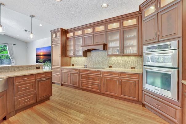 Interior, Kitchen, Pendant Lights, Recessed Lighting, Wood Texture Flooring