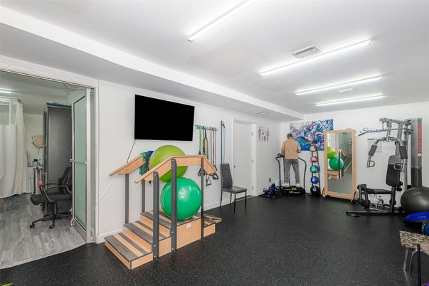 Fitness Equipment, Interior