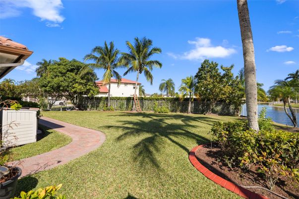 Backyard, Exterior, Water