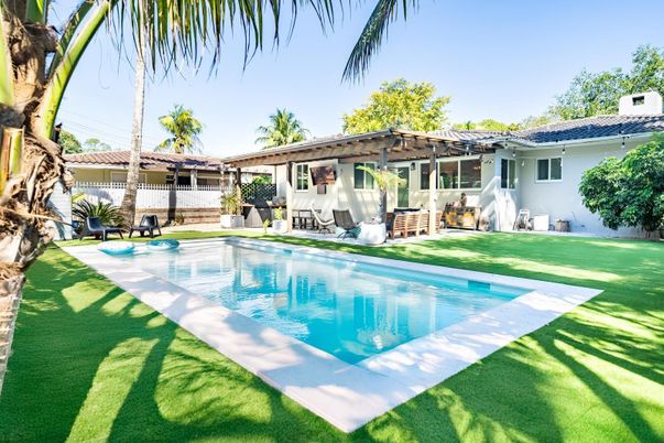 Backyard, Exterior, Pool