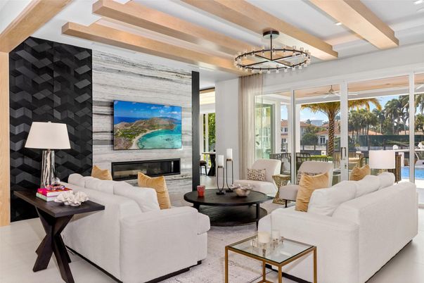 Fireplace, Interior, Living room, Pendant Lights, Recessed Lighting