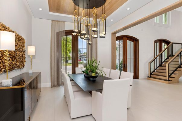 Dining room, Interior, Pendant Lights, Recessed Lighting, Wooden Ceilings