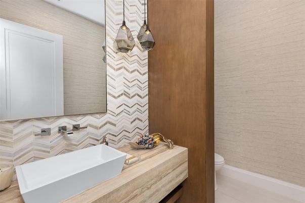 Bathroom, Interior, Pendant Lights