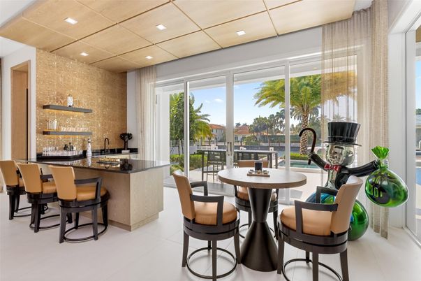 Dining room, Interior, Recessed Lighting