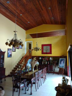 Chandelier, Dining room, Interior, Pendant Lights, Recessed Lighting, Wooden Ceilings
