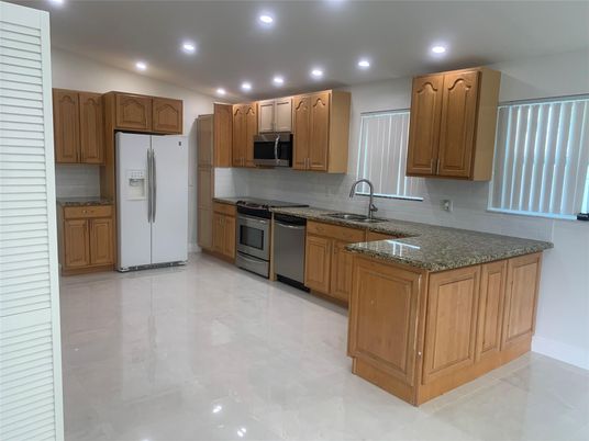 Interior, Kitchen, Recessed Lighting