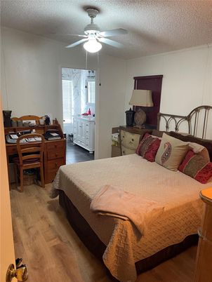 Bedroom, Home Office, Interior, Wood Texture Flooring